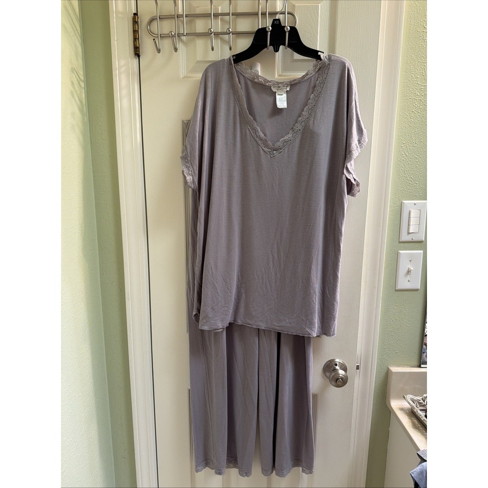 Barefoot Dreams Luxe Milk Jersey V-Neck Short Sleeve Lace PJ Set L B173 Modal